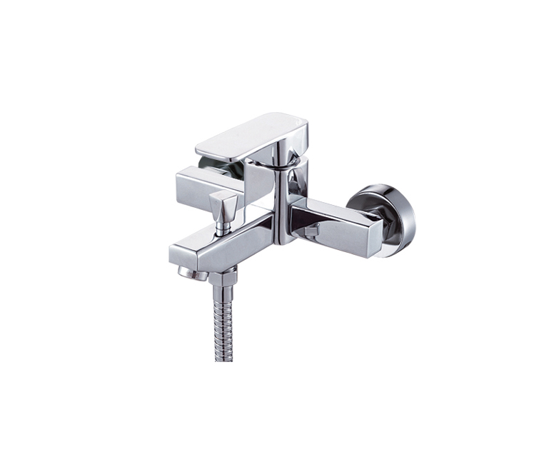 Смеситель д/ванны одн.кор.изл.P3006